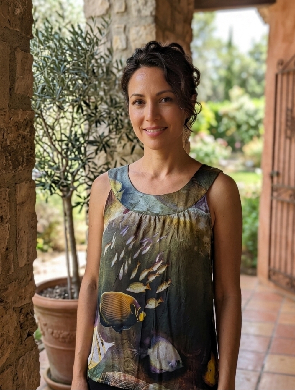 Punto Fish Print Sleeveless Silk Top Brown.